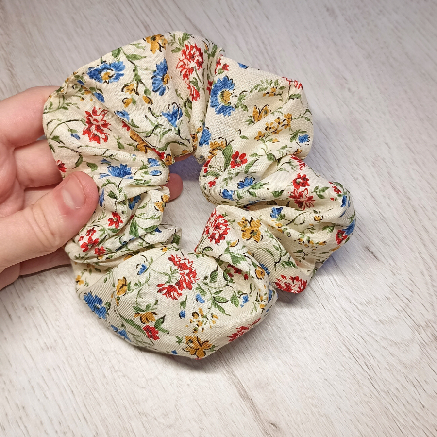 Scrunchie Happy Flowers