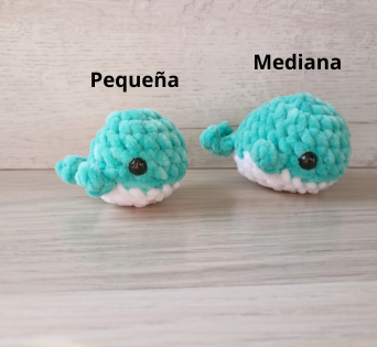 Ballenita amigurumi pequeña