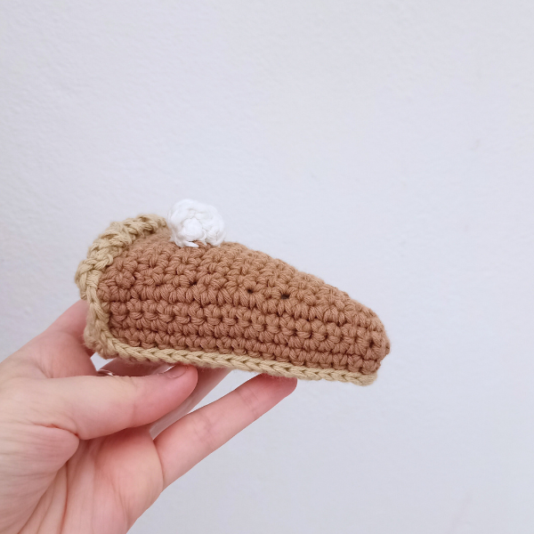 Trozo de tarta amigurumi