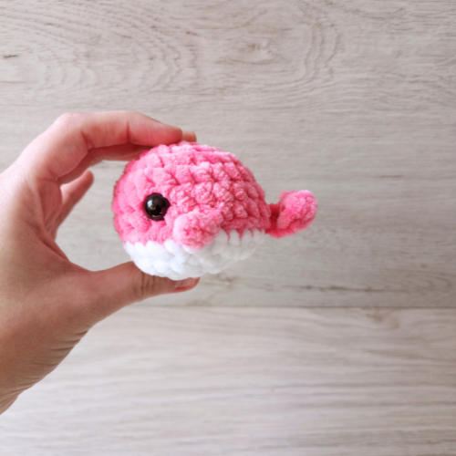 Peluche ballena amigurumi mediana crochet