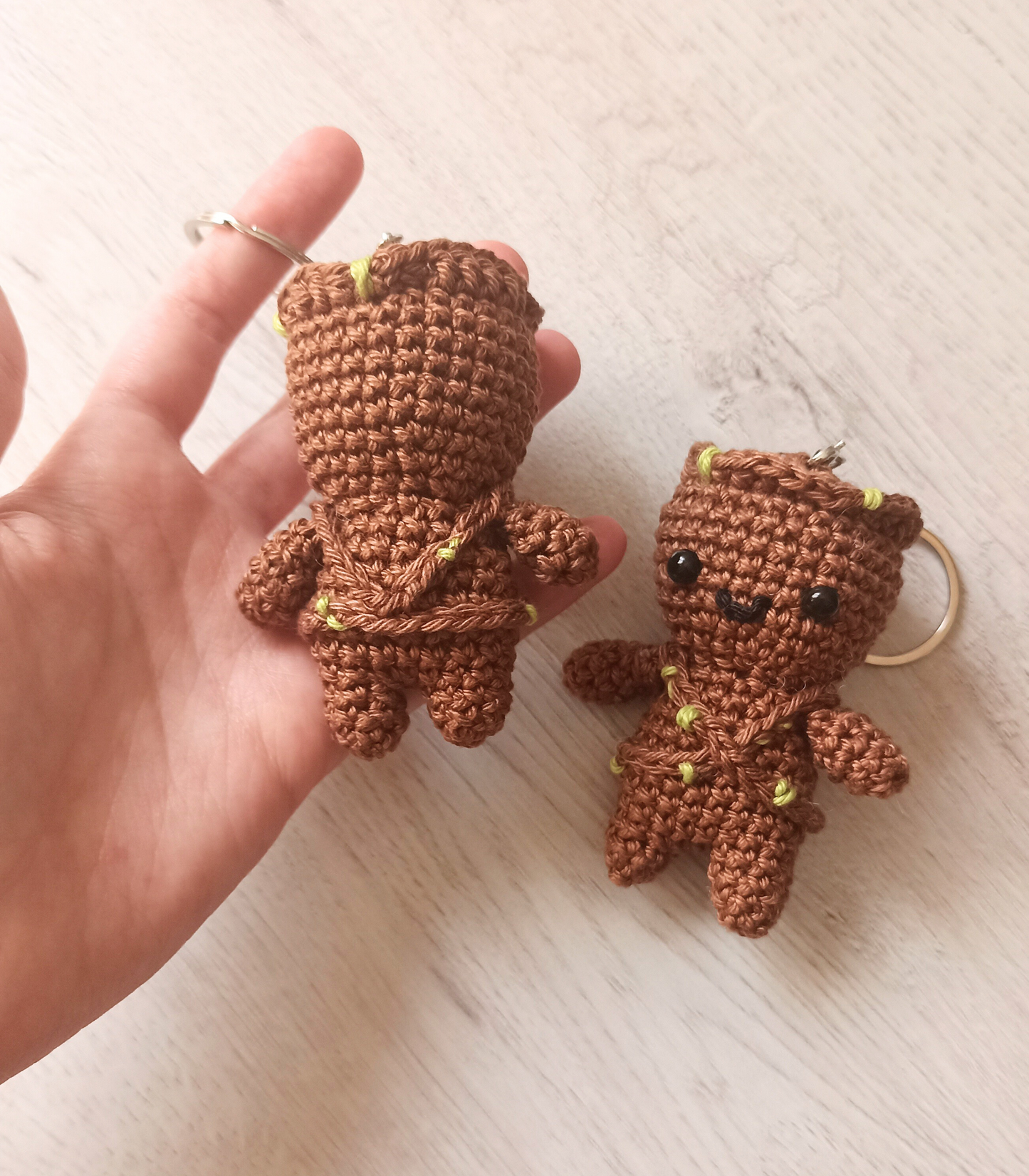 Llavero Baby Groot Amigurumi