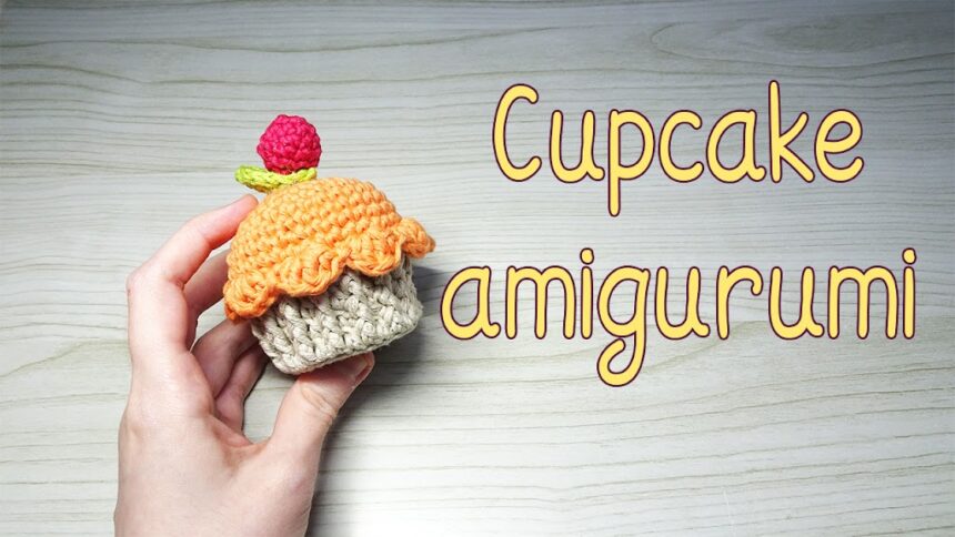 Cómo hacer un cupcake amigurumi