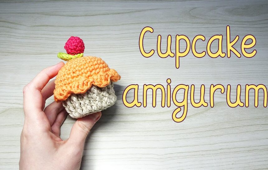 Cómo hacer un cupcake amigurumi