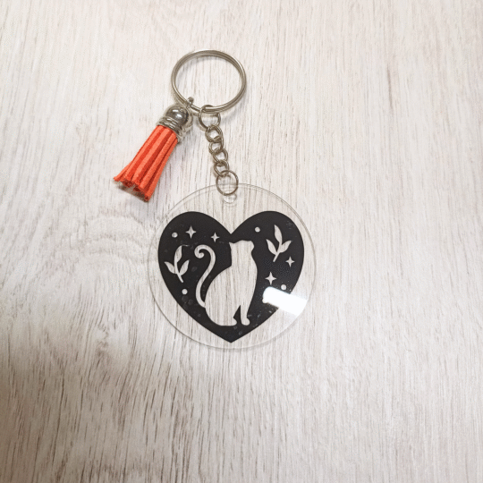 Llavero Gatito en Corazón – Amor gatuno en forma de llavero